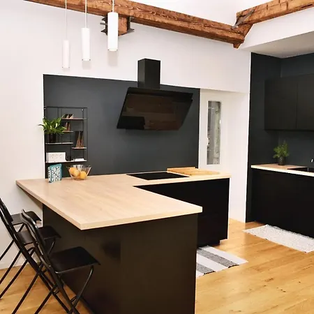 Beautiful In Center Apartamento *